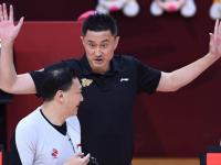 开云体育-包含重庆男篮被逆转，遭遇胜利溜走的遗憾的词条