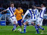 开云APP-阿贾克斯主场不败，脚踏实地迈向胜利的简单介绍