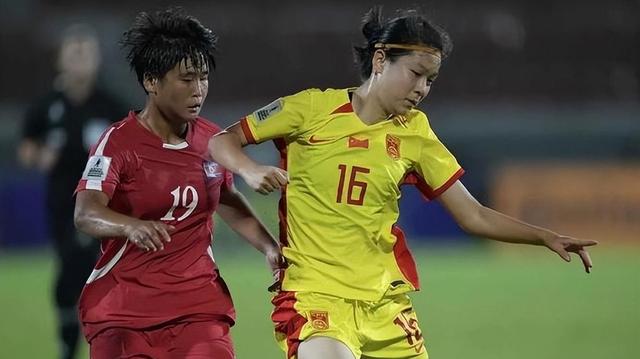 热血时刻：女足运动员积极斗争的简单介绍