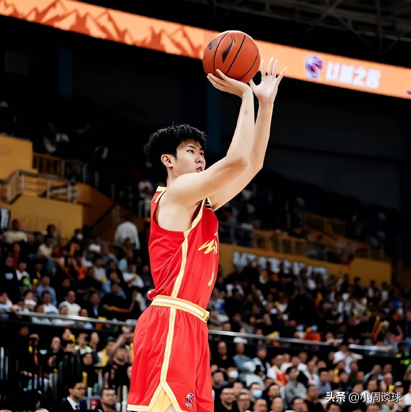 广州男篮球星受伤缺席多场比赛