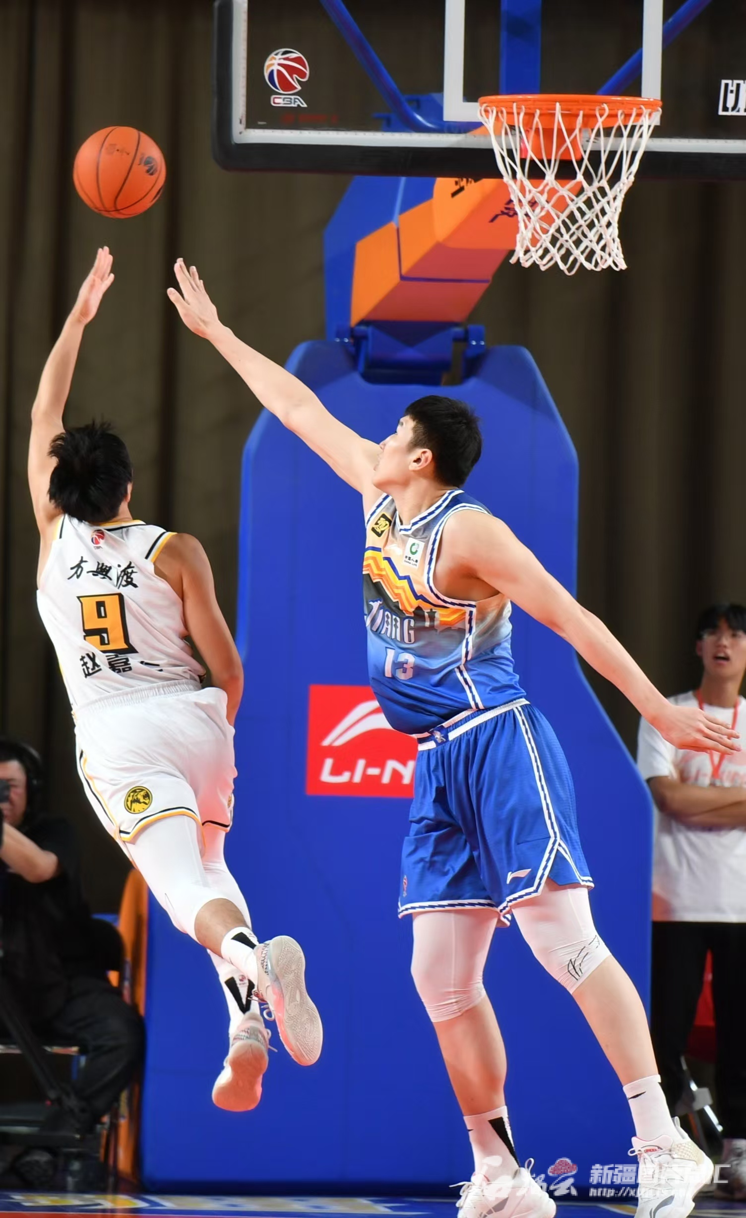 新疆男篮智胜对手，实现逆袭