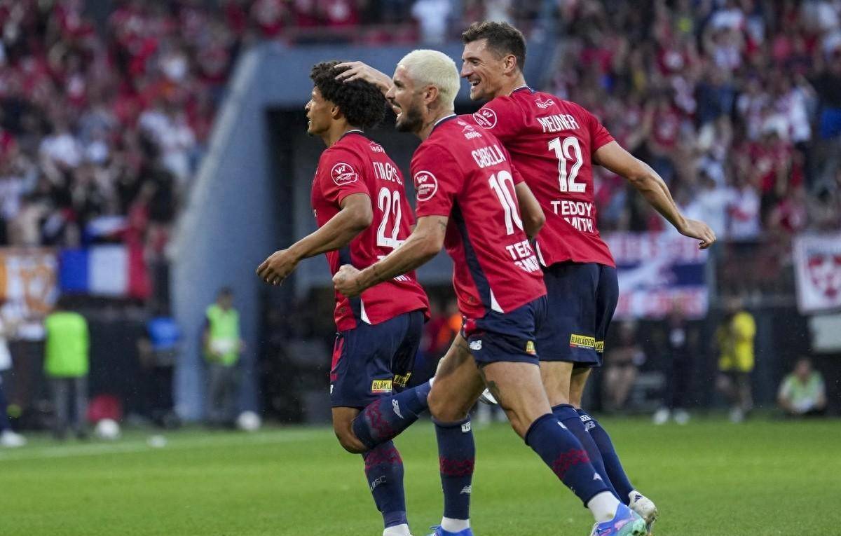 包含德国劲旅全胜晋级,欧冠赛场再现强队风采的词条 包含德国劲旅全胜晋级,欧冠赛场再现强队风采的词条