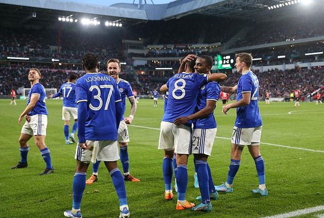 罗马逆转晋级,欧冠惊险之旅 罗马逆转晋级,欧冠惊险之旅