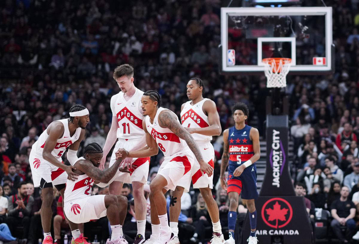 猛龙大胜篮网,拉文22+16高效的简单介绍 猛龙大胜篮网,拉文22+16高效的简单介绍