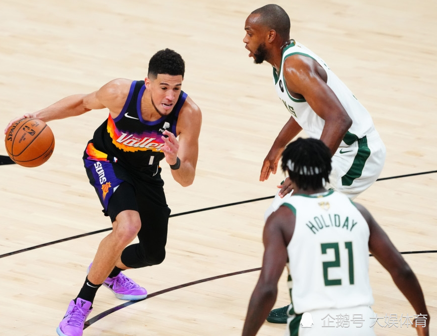 雄鹿B队力克西班牙男篮,锡安完成帽子戏法 雄鹿B队力克西班牙男篮,锡安完成帽子戏法