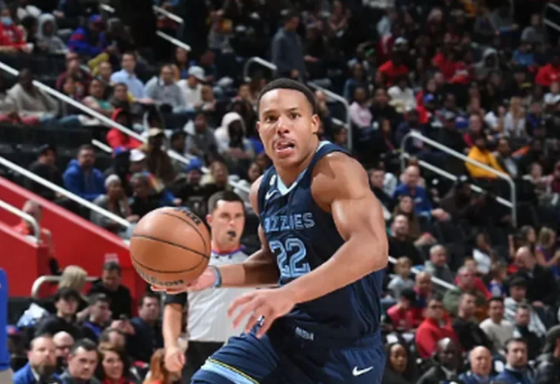 灰熊不敌活塞,莫兰特砍33分 灰熊不敌活塞,莫兰特砍33分